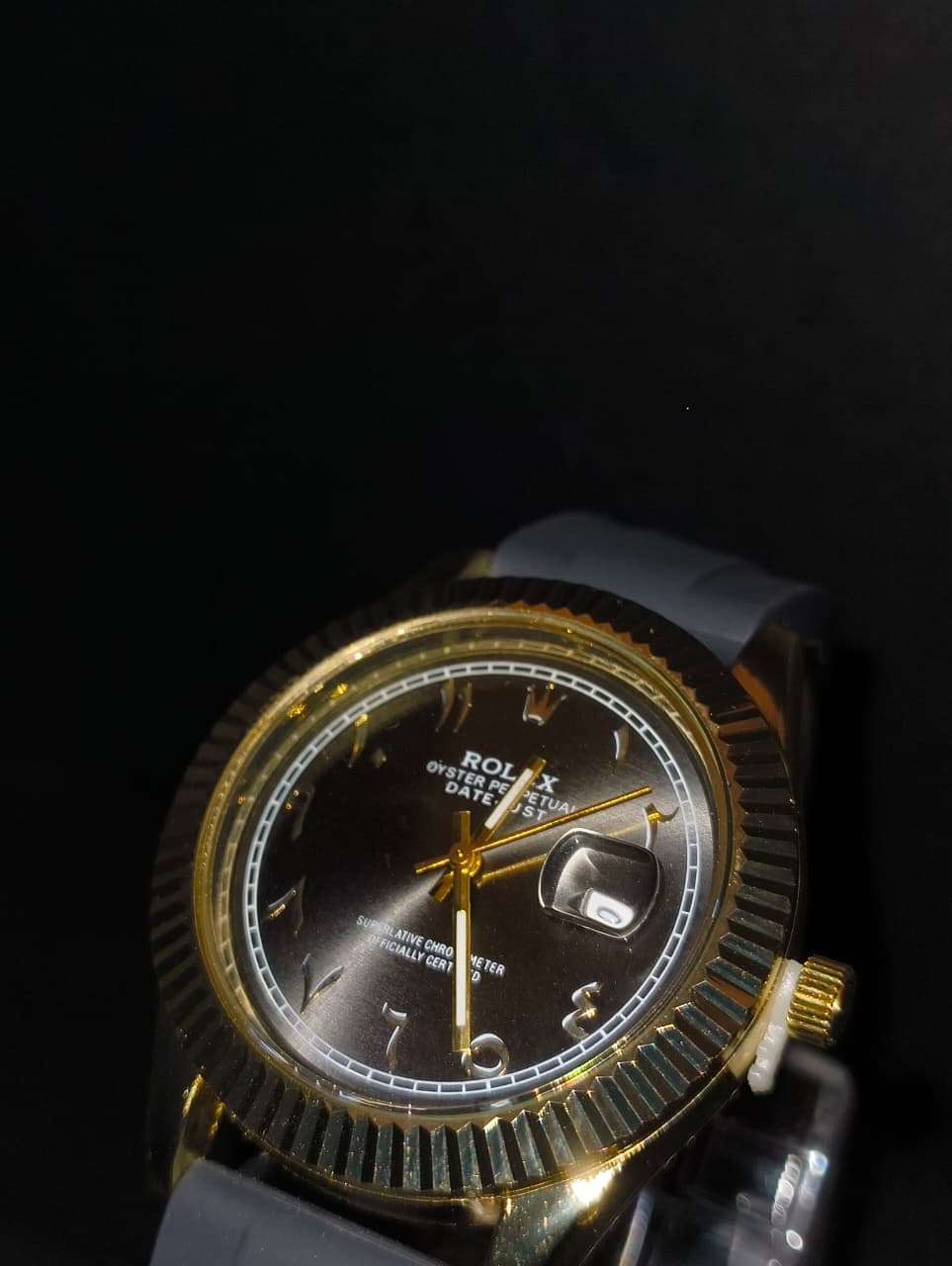 ROELX-Datona model black fibar belt and copper Dial