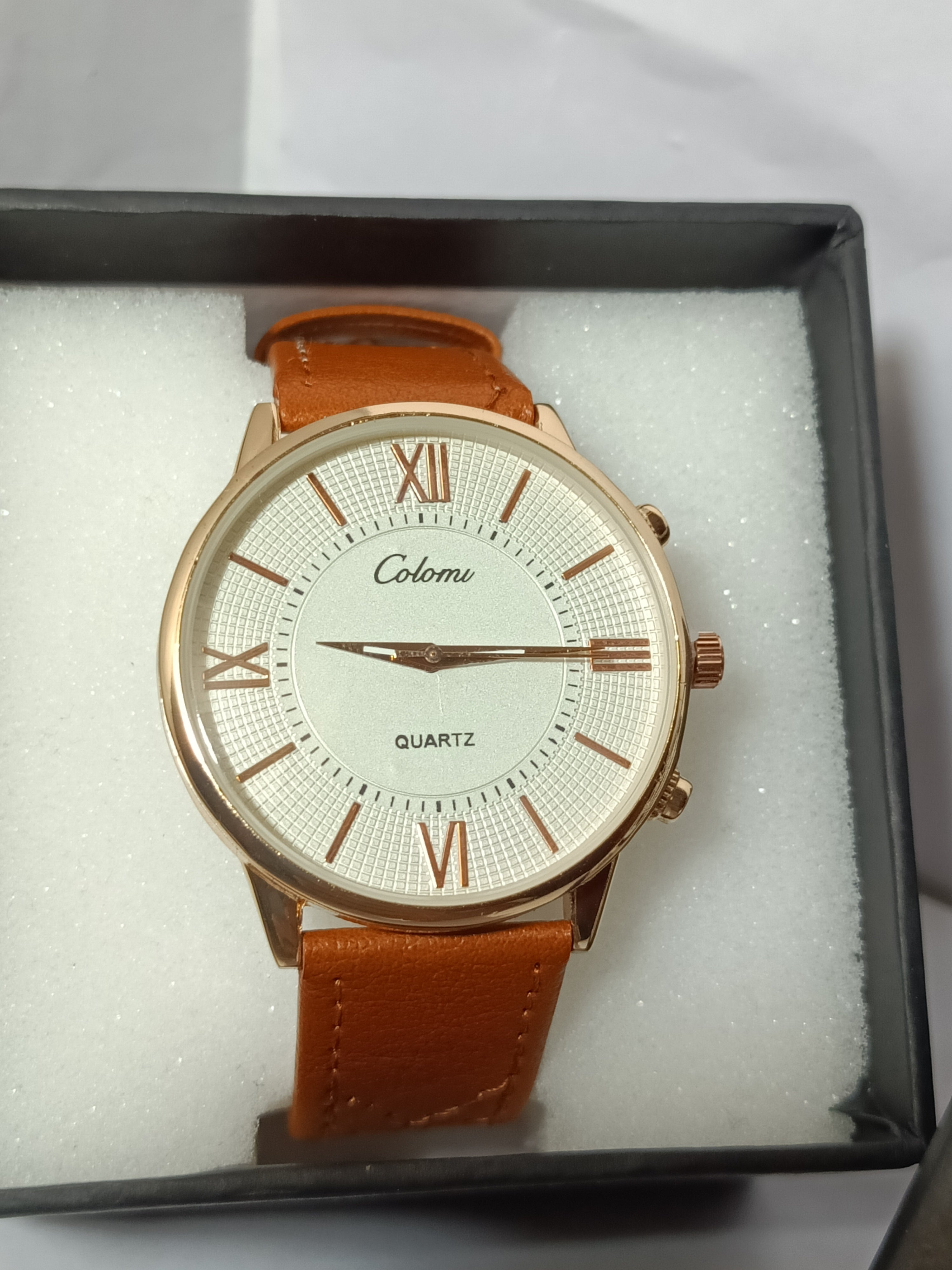 Geneva Slim Watch for Men and Watch for Women | Ultra Thin Belt | Slim Case | Light Weight Men Watch