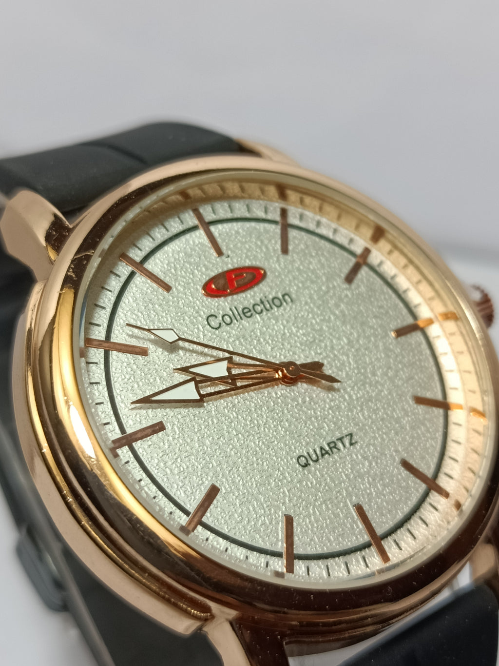 men's watch (analog dial watch)