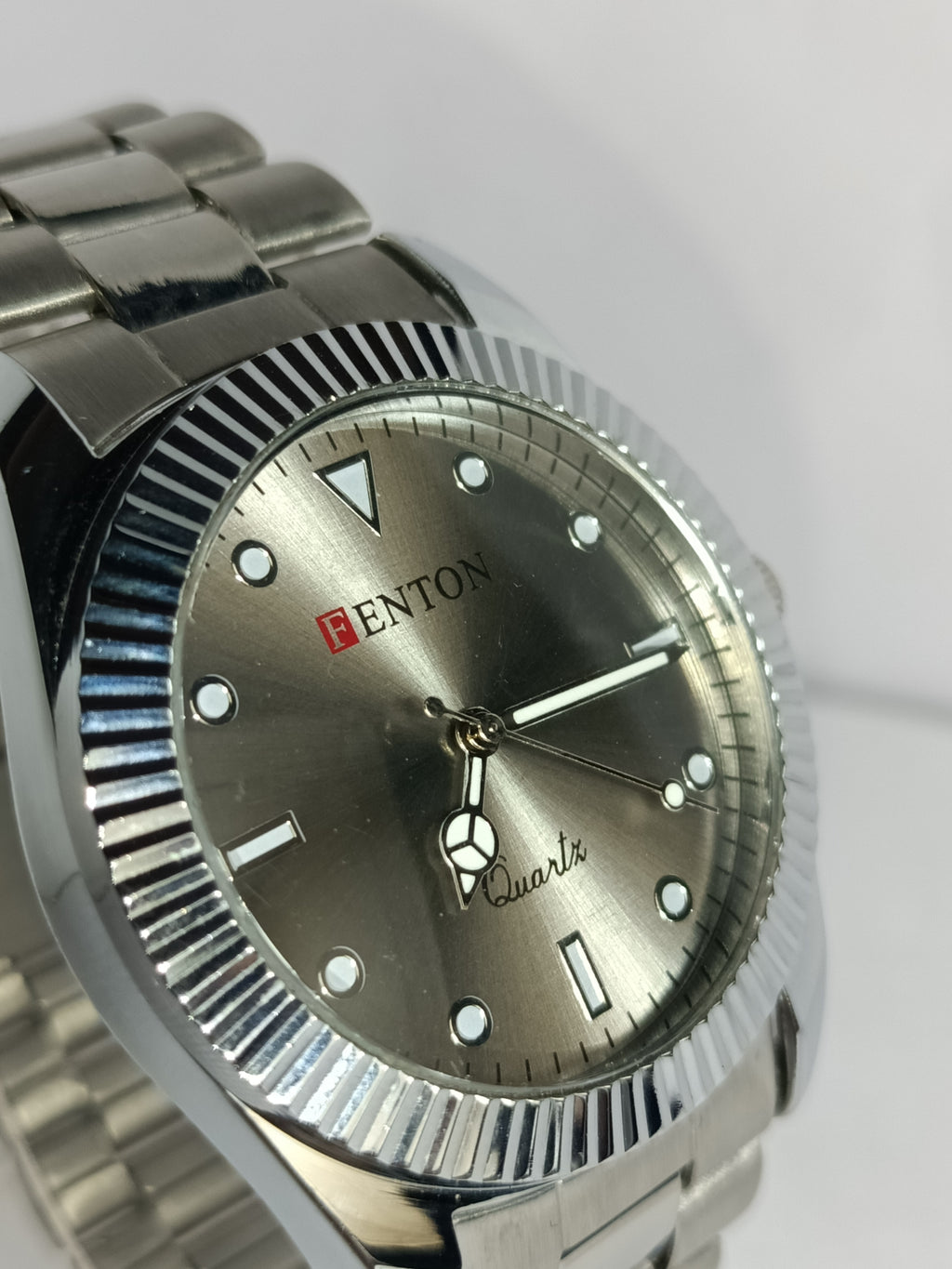 Stainless Steel Men's Watch With Grey Dial Analog Watch - For Men Premium Bracelet Watch for Men/Boys Analog Watch - For Men Fenton-84