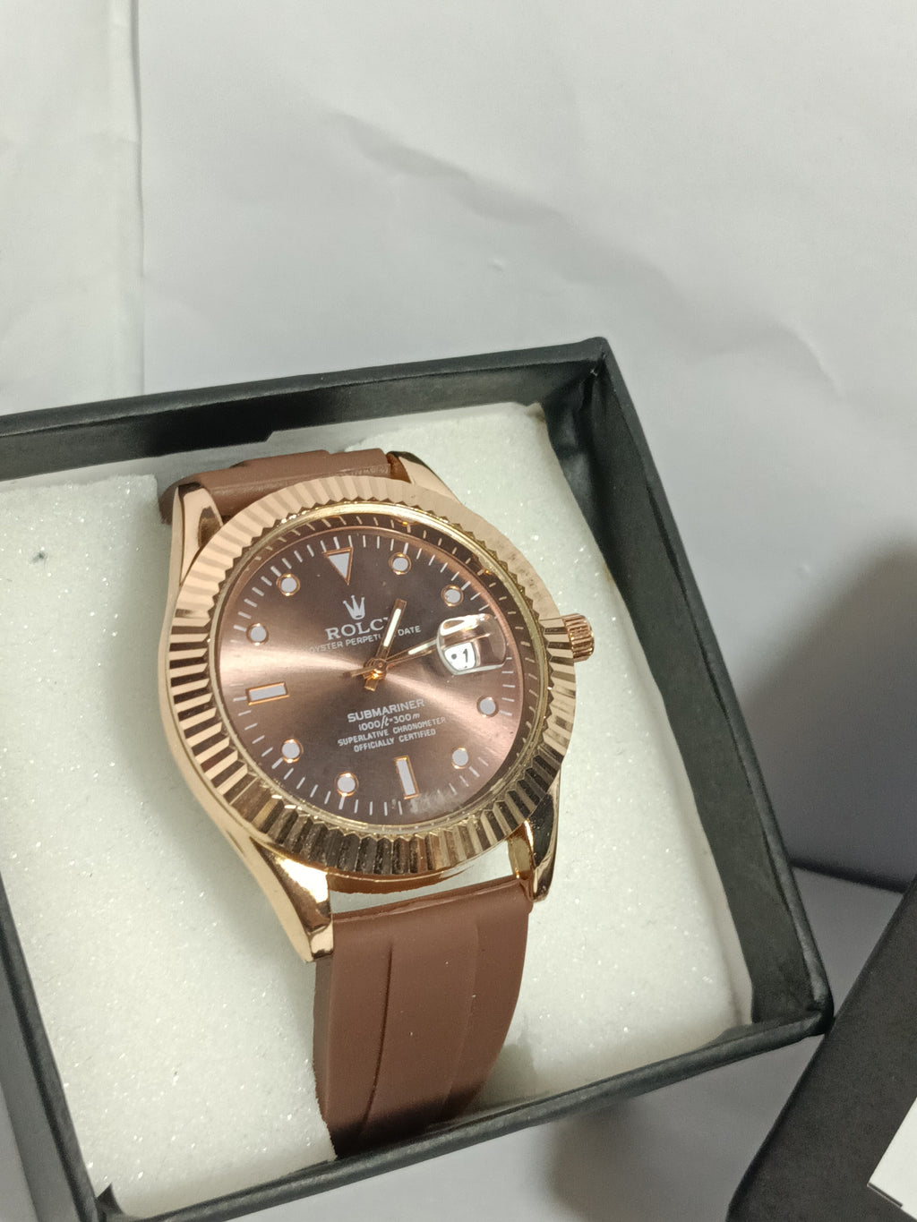 Stainless Steel Luxury Analog Men's Watch(Green-Gold Dial & Silver & Gold Colored Strap)-Ol66G