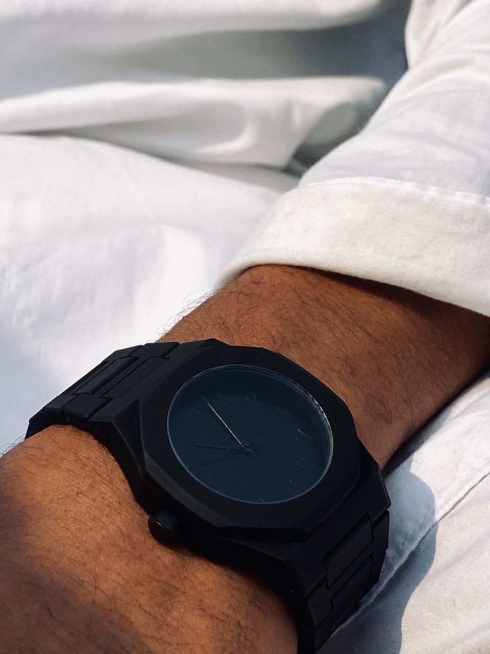 Men's Watch – Water Resistant Classic Analog Design with Carbon Strap – Men's Wrist Watch Waterproof Fashion Design, Classic Men's Watch for Men Gifts