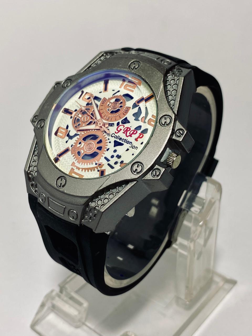 Commodus Automatic Skeleton Leather-Band Watch