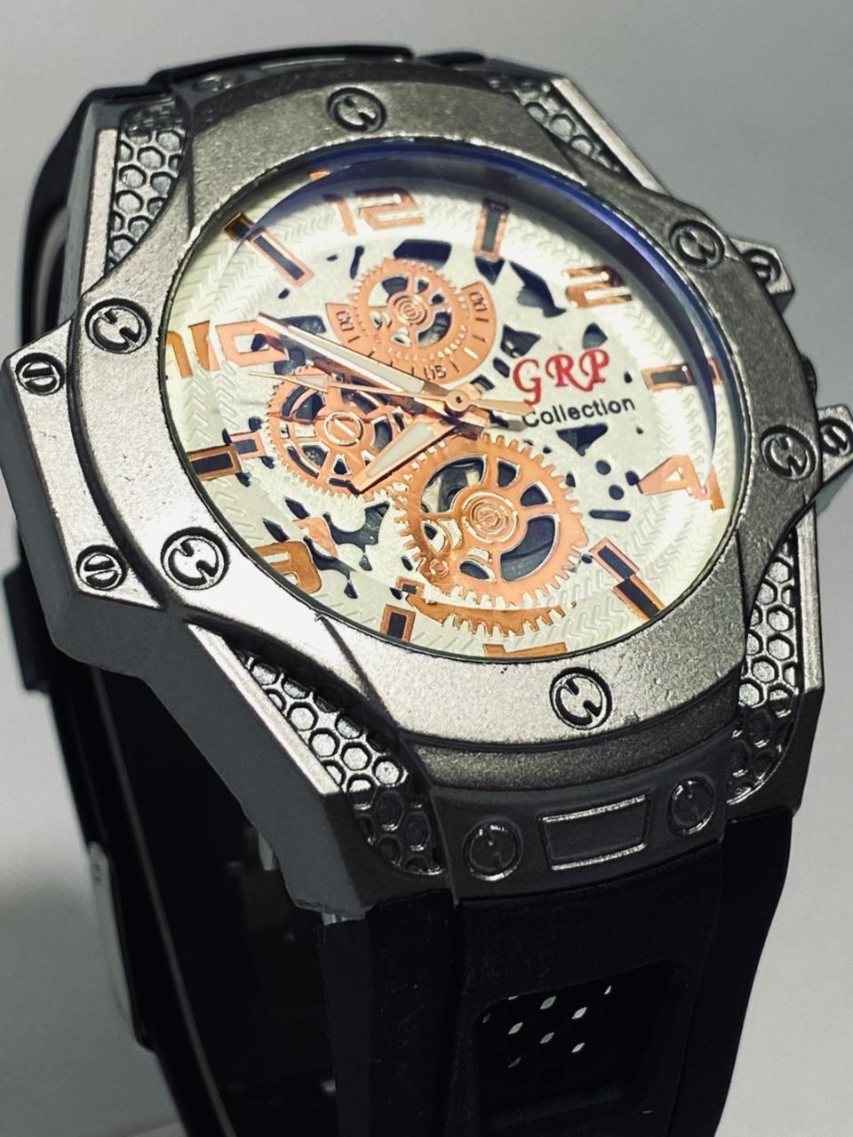 Commodus Automatic Skeleton Leather-Band Watch