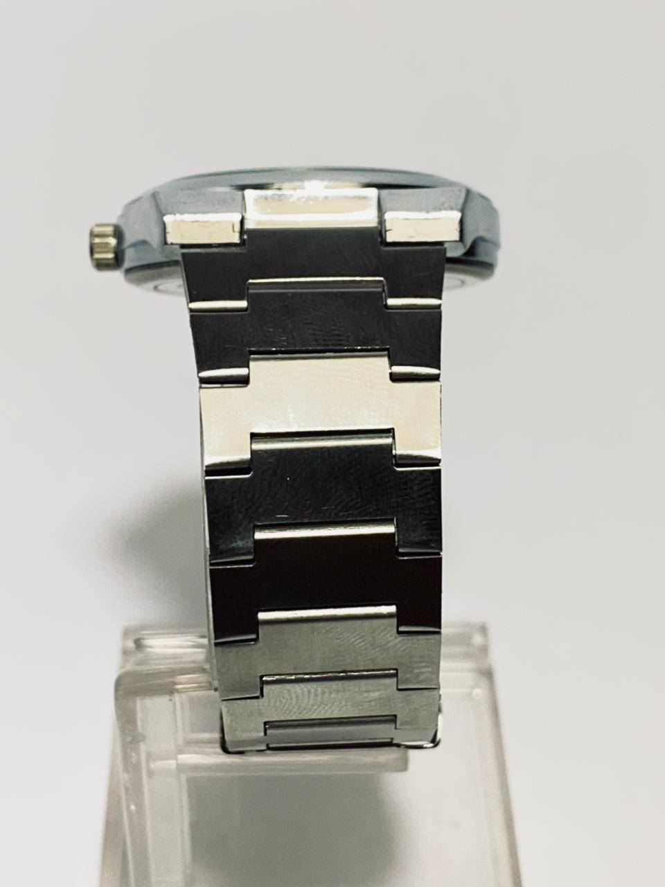 Men Dial & Stainless Steel Straps Analogue Watch SST alto Silver