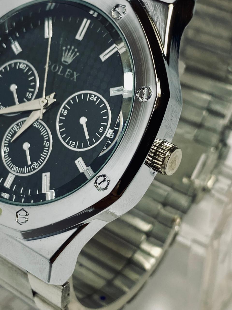 Men Dial & Stainless Steel Straps Analogue Watch SST alto Silver