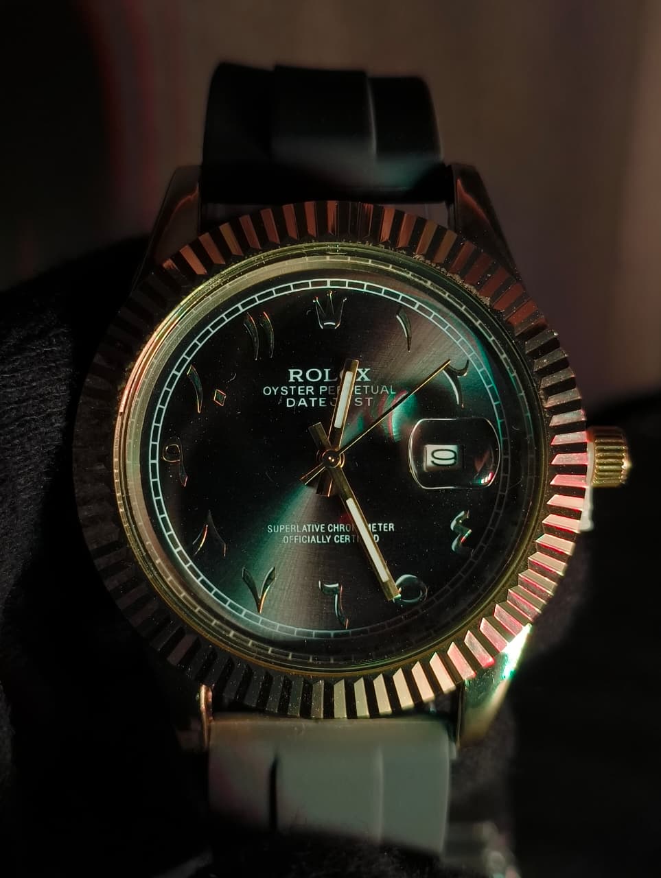 ROELX-Datona model black fibar belt and copper Dial